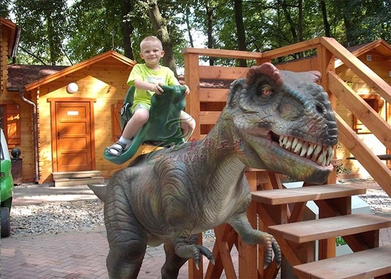 De Dinosaurusrit van Animatronic van het regenbewijs met Zachte Silicone Rubberhuid voor Park
