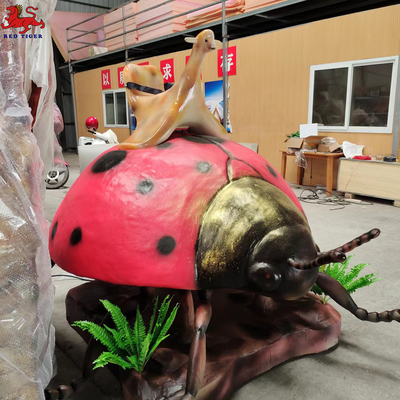 Op maat gemaakte elektrische simulatie Animatronische insecten met kleur en geluid beschikbaar
