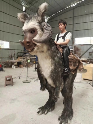 Animatronische Dinosaurus Star Wars Tauntaun Ride On Costume In Festival Parade Event
